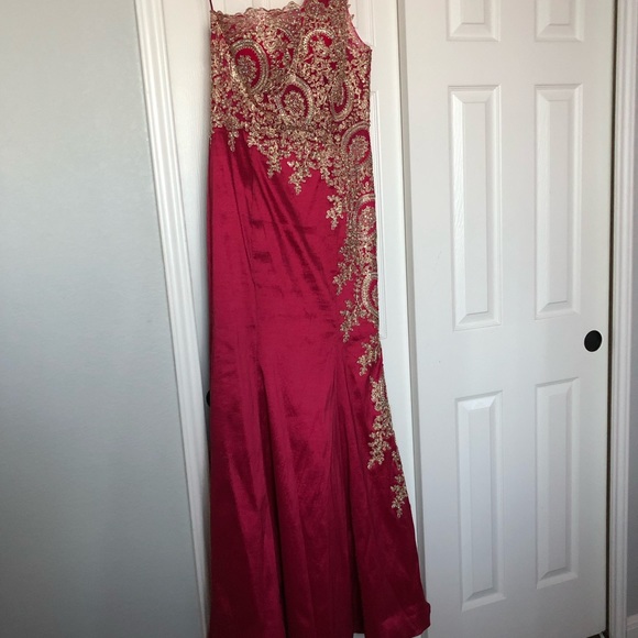 Red and gold 1 shoulder mermaid prom dress - Picture 5 of 8